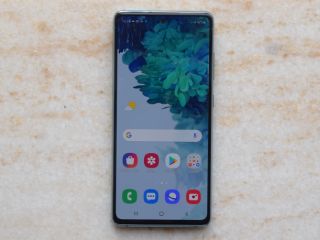 Samsung Galaxy S20 FE Review