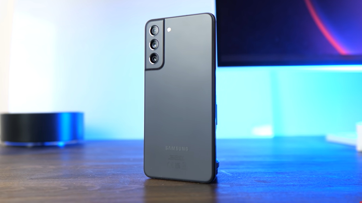 Samsung Galaxy S21 FE Unboxing Videos Surface Online Ahead of Launch; Replacement Kit for Display, Frame Tipped