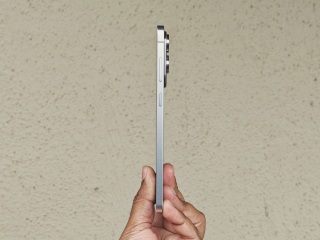Samsung Galaxy S26 Edge Said to Get Slimmer, Pack a Larger Battery