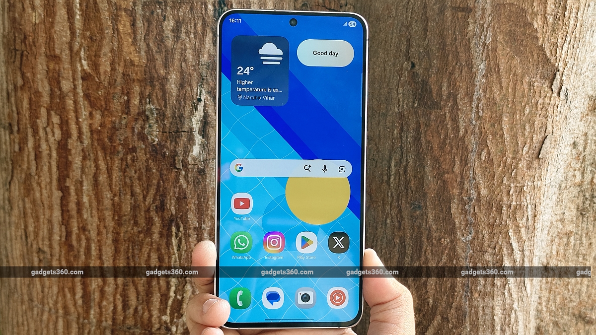 Samsung Reportedly Plans to Expand India Manufacturing With Focus on Phone Displays, May Source Chips From India