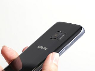 Samsung Galaxy S7 and Galaxy S7 Edge Users in India Receiving December Security Update