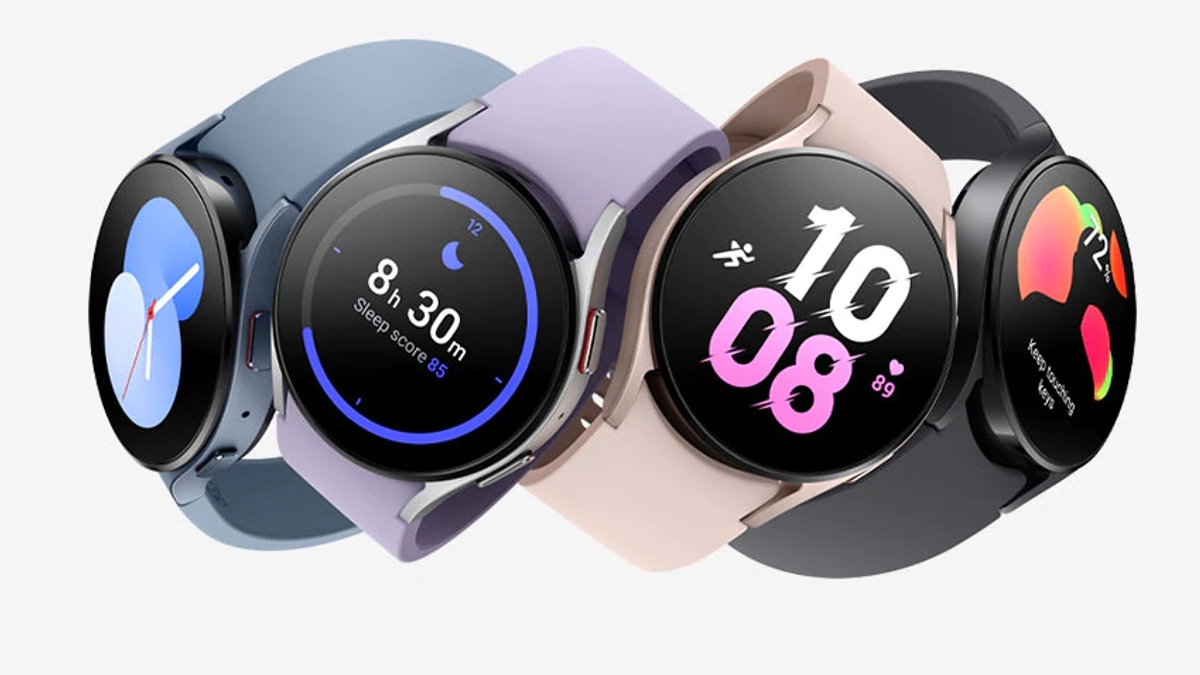 WhatsApp Bringing Voice Call Support to Galaxy Watch 4, Galaxy Watch 5: Reports