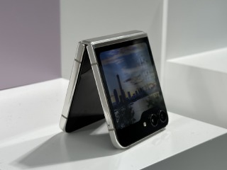 Samsung Galaxy Z Flip 5: Is This the Best Foldable Phone You Can Buy in India Right Now?