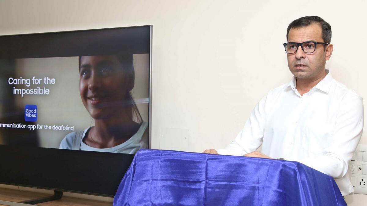 Samsung Launches Solutions for Deaf-Blind, Visually Impaired in India
