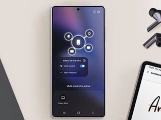 Samsung's One UI 8.5 Update Reportedly Includes New Clock Styles, Blurred Effect for Lock Screen Notifications