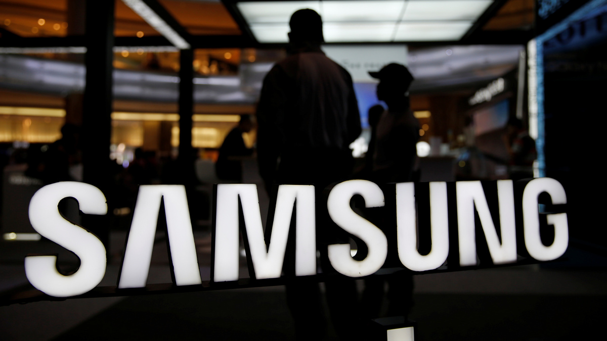 Samsung Wins $6.6 Billion Verizon Order for Network Equipment