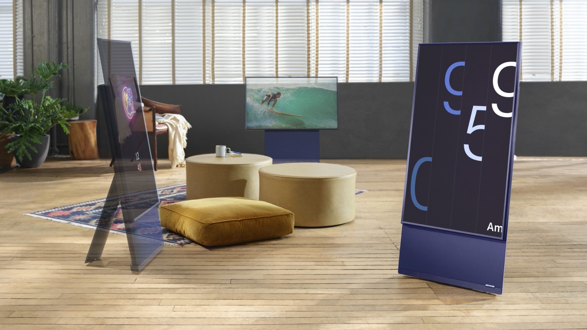 Samsung Sero Rotating 4K QLED TV Launched in India, Designed for Easy Social Media Browsing