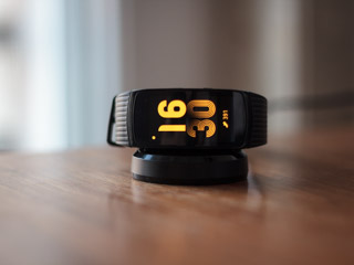 Samsung Gear Fit 2 Pro Review