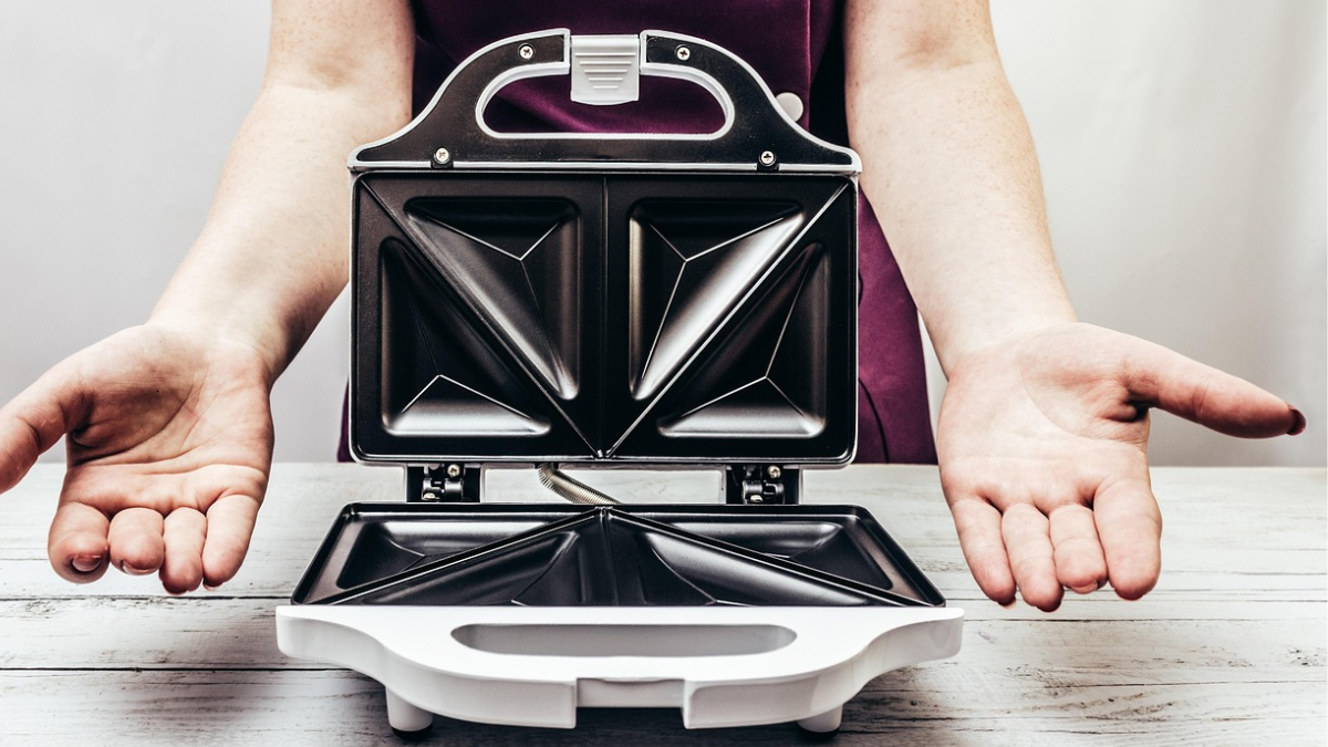 Amazon Prime Day 2025 Sale: Best Deals Sandwich Makers Under Rs. 4,000