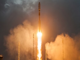 OneWeb Launches First Internet Satellites in Race With SpaceX OneWeb Launches First Internet Satellites in Race With SpaceX