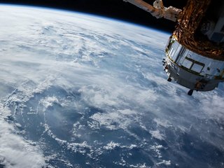 US Air Force Invites Hackers to Break-in to Its Satellite in Orbit