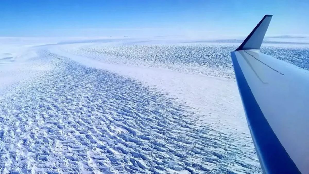 Seafloor Spreading Slowdown May Have Caused 26&ndash;32m Sea Level Drop Over Millions of Years