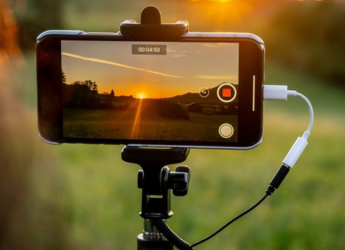 Best Selfie Sticks: Content Creation Accessories For Perfect Shots