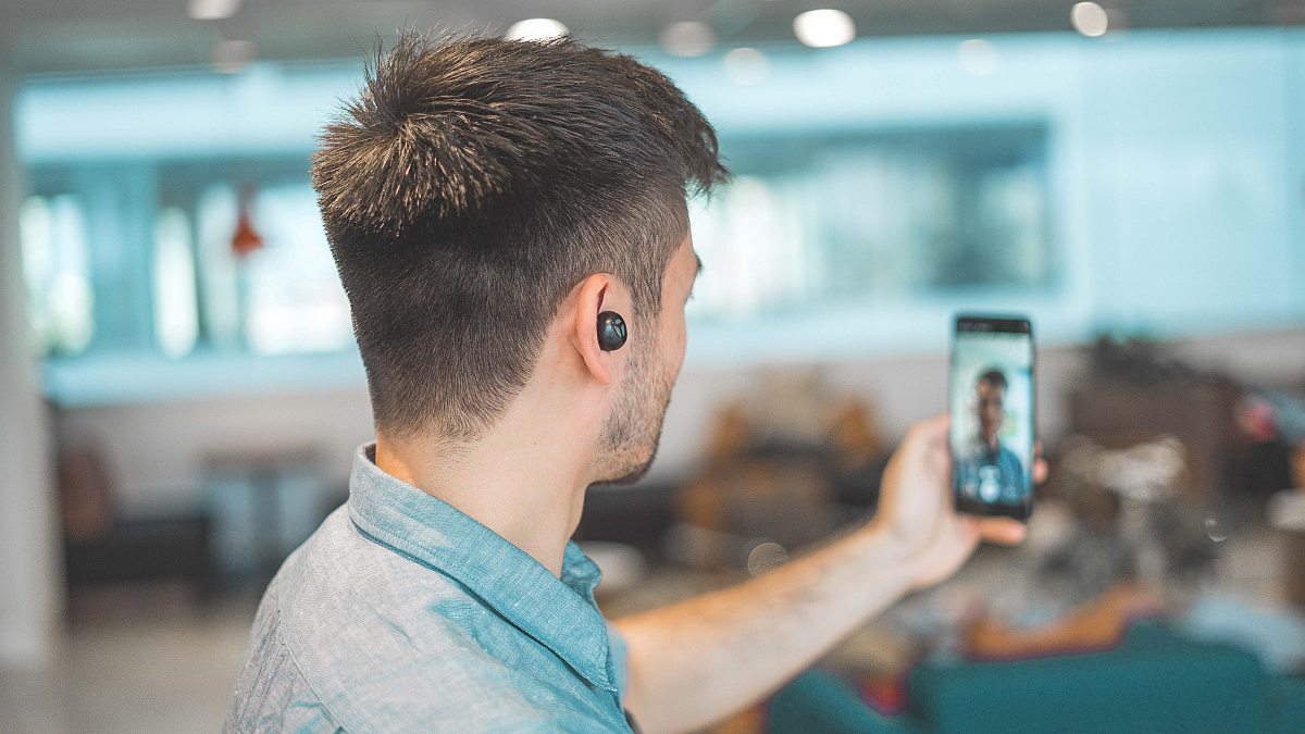 Facial Recognition Technology, Smart Glasses Outlawed in Italy, Except for Fighting Crime