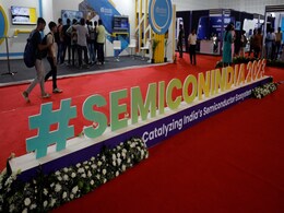 Semiconductor Firms to Get 50 Percent Financial Assistance for Setting Up Manufacturing Unit in India: PM Modi Semiconductor Firms to Get 50 Percent Financial Assistance for Setting Up Manufacturing Unit in India: PM Modi