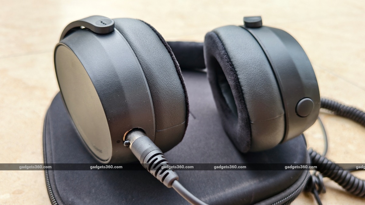 sennheiser hd 480 pro plus gadgets 360 review inline6 Sennheiser HD 480 Pro Plus