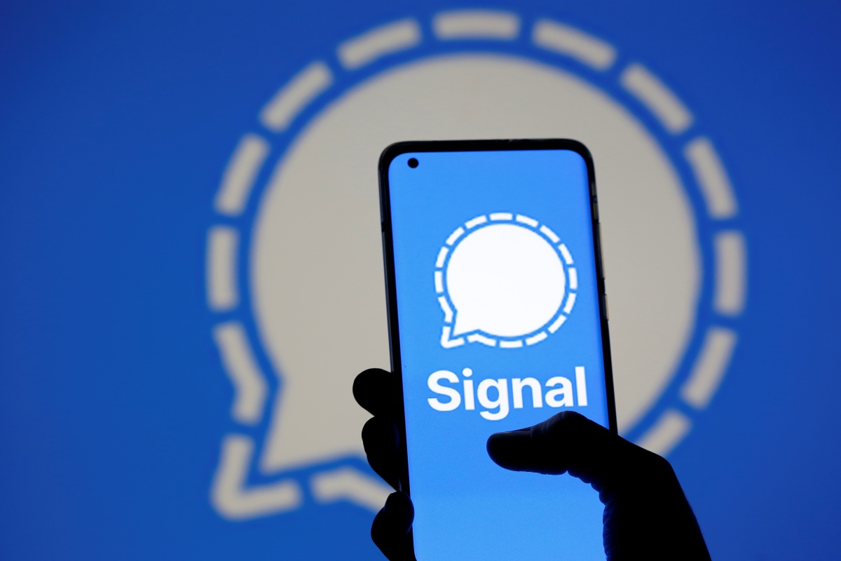 WhatsApp Rivals Signal, Telegram Saw Nearly 1,200 Percent Growth Ahead of Privacy Policy Deadline: Report