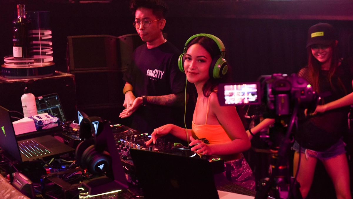 Social Dis-Dance: Clubbing Goes Online as Virus Shuts Nightspots