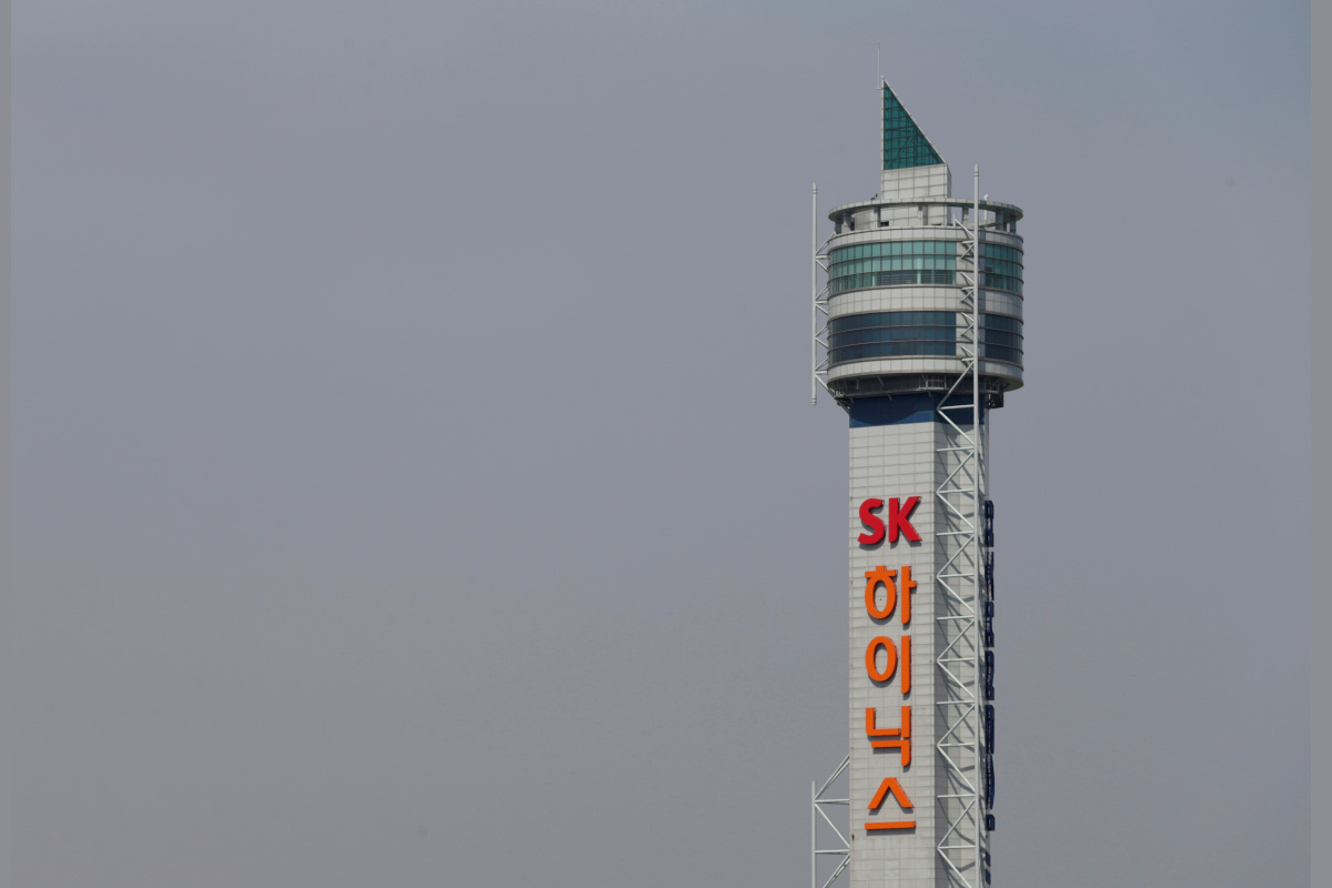 SK Hynix Expects Soft Server Demand Following Third-Quarter Profit Surge