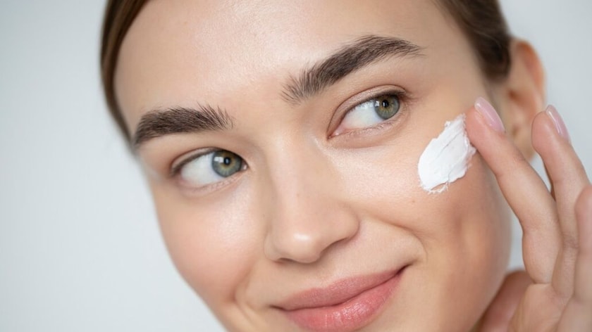 Hydration Heroes: The Best Moisturisers on Myntra Sale 2025 Hydration Heroes: The Best Moisturisers on Myntra Sale 2025