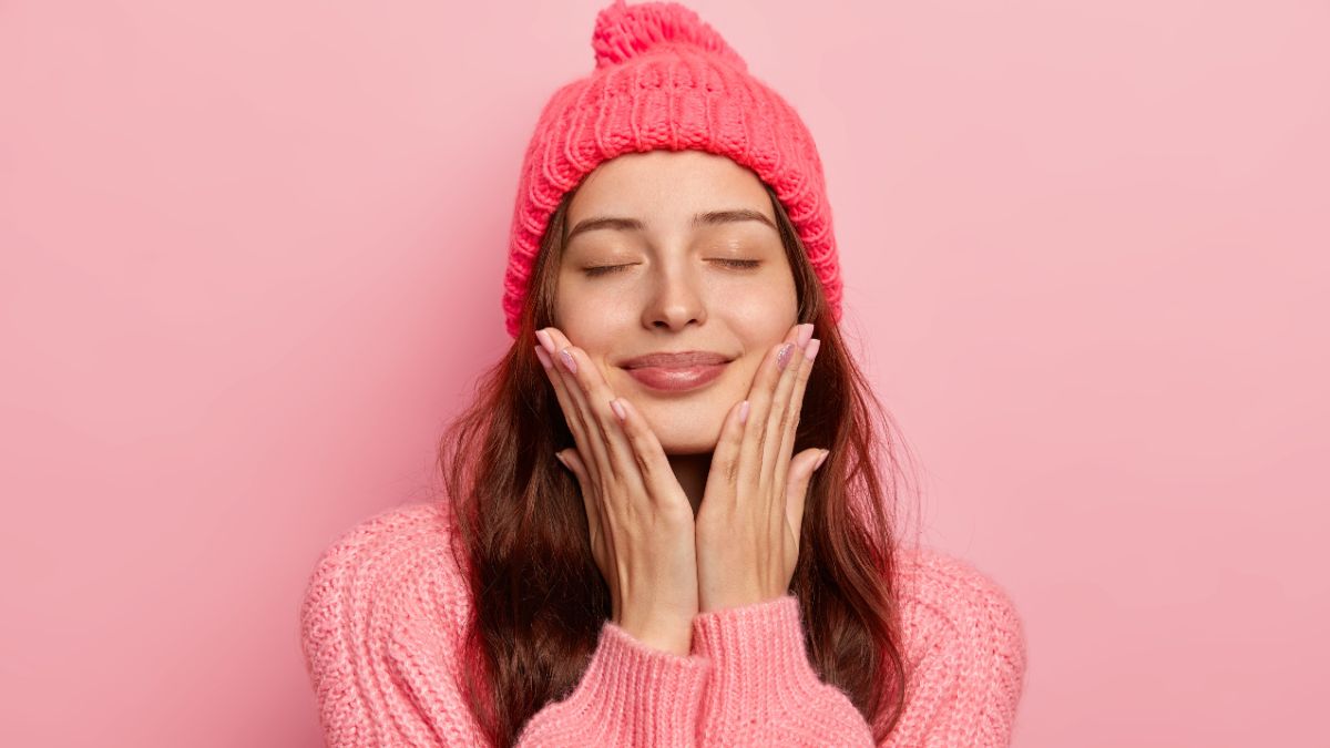 Which Skincare Products Are Good For Winter? Top 5 Myntra Picks