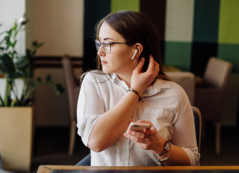 Top Crossbeats Earbuds in India: Powerful Audio and Long Battery Life