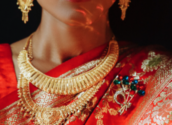 Best Temple Jewellery Sets Under ₹ 1,500 to Style with Modern Outfits