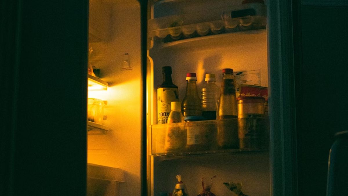 Chill at Your Desk: The Best Small Fridges for Office in 2026
