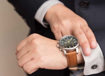 Best Lois Caron Watches for Men: Affordable Style For Every Occasion