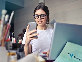 Smartphone Prices in India Could Rise in Q2 2024 Due to Rising Component Costs: Report