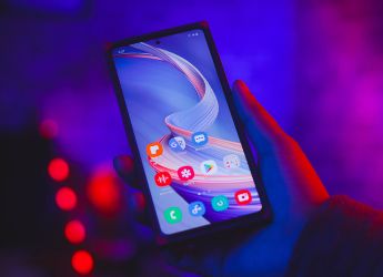 Best Premium Phones Under ₹40,000 Worth Buying This Month