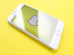 Snapchat Announces Testing of Sponsored Ads in Chats and Promoted Places in Snap Map Snapchat Announces Testing of Sponsored Ads in Chats and Promoted Places in Snap Map