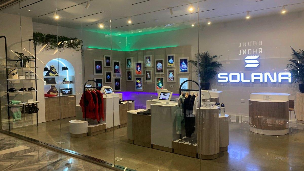 Solona NFTs' Retail Stores to Shut Down in US, Here’s Why