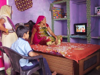 India&#039;s First Solar Satellite Television Service Brings &#039;Magic&#039; to Villages