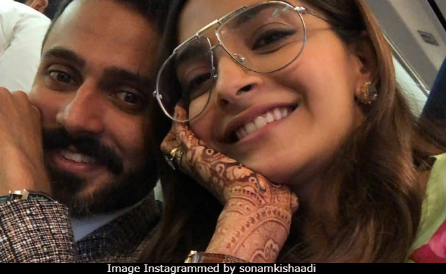 Cannes 2018: Sonam Kapoor Is Taking Anand Ahuja To The French Riviera. See En Route Pics And Videos