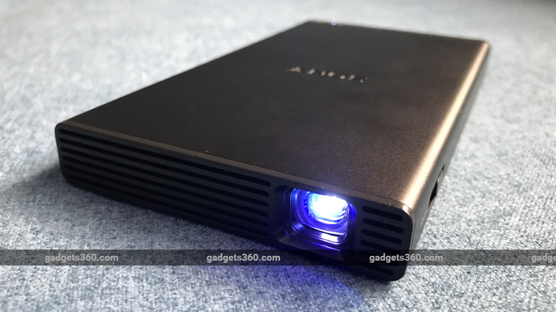 Sony MP-CD1 Mobile Projector Review