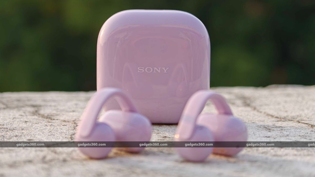 Sony LinkBuds Clip Review: Comfort Comes at a Cost