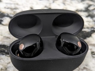 Sony WF-1000XM6 Tipped to Launch With New 'Sandpink' Colour Option