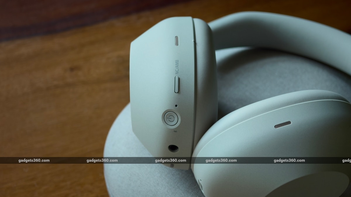sony wh 1000xm6 design buttons gadgets 360 SonyWH1000XM6  Sony
