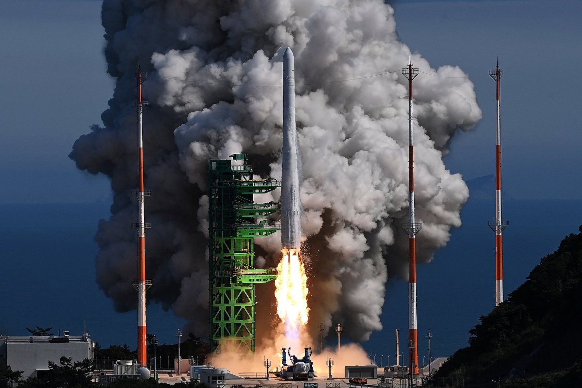 South Korea Launches Its First Domestically-Developed Space Rocket