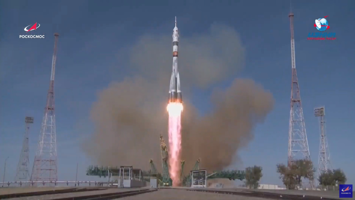 NASA Astronaut Kate Rubins, Two Russian Cosmonauts Blast Off to International Space Station