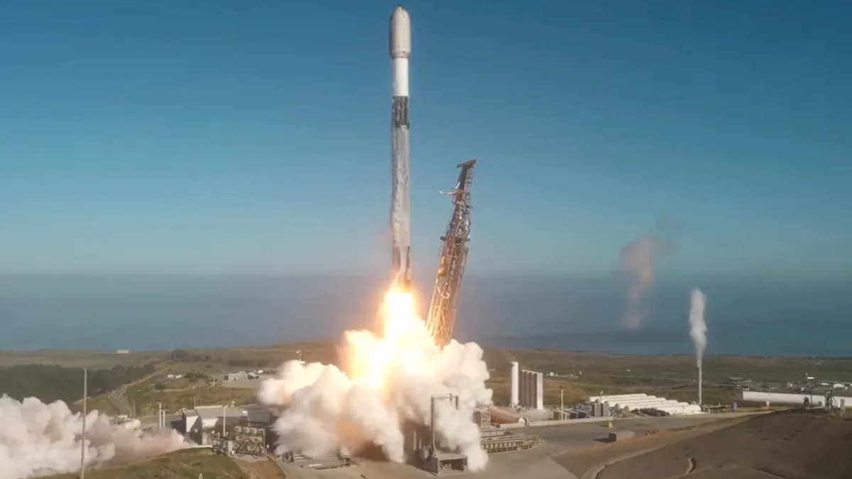 Starlink Constellation Crosses 10,600 Satellites After Latest SpaceX Launch