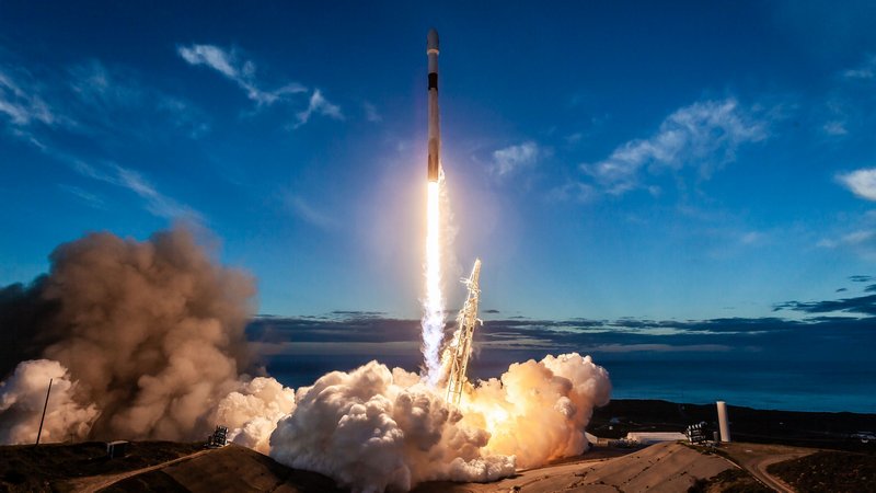 SpaceX Launches 10 More Iridium Communications Satellites