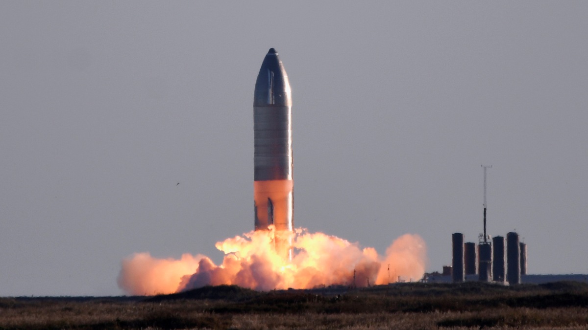 Elon Musk's SpaceX Said to Violate Its Launch License in Explosive Starship Test: Report