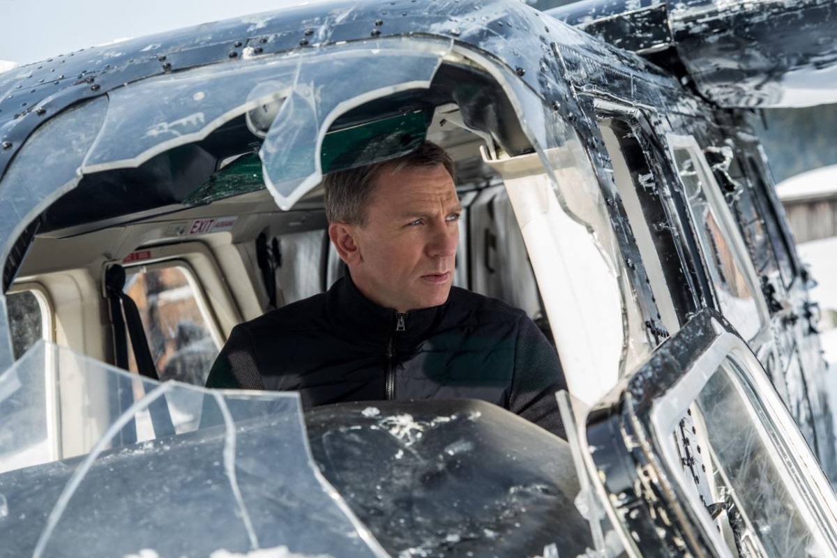 Bond 25 Production to Resume ‘Within the Week’ After Daniel Craig Sustains Ankle Injury: Report
