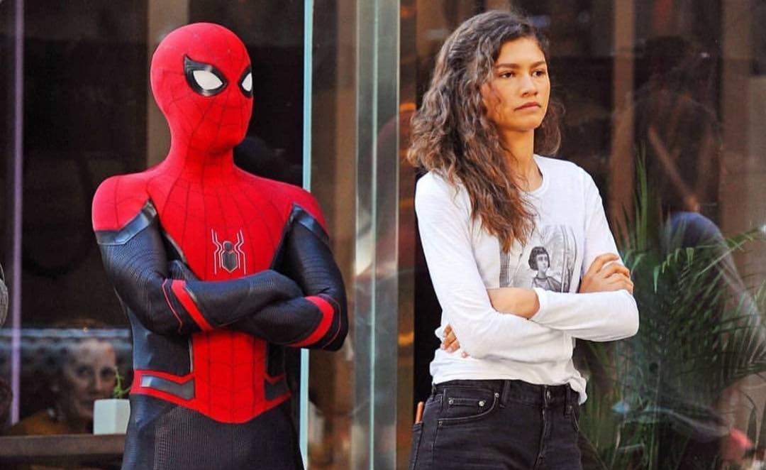 Spider-Man: Far From Home Wraps Filming, Tom Holland Shows Off New Suit