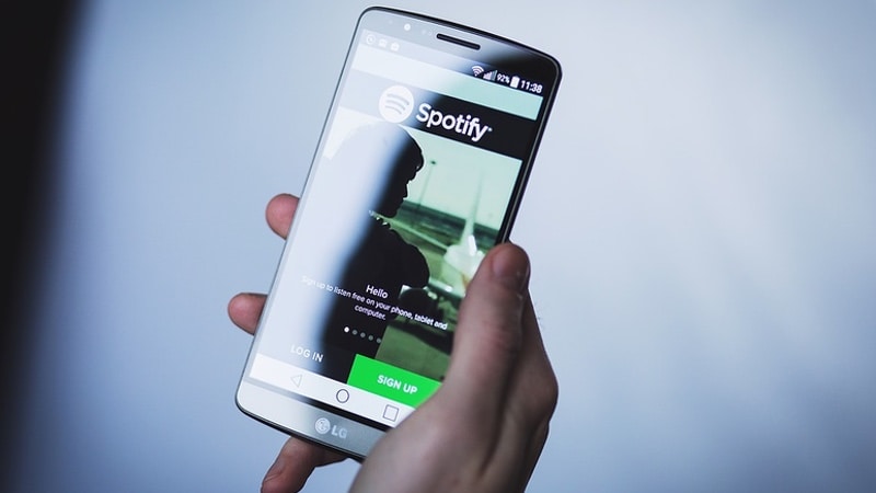 Spotify finally arrives in India - Starts at just 129/Month Spotify finally arrives in India - Starts at just 129/Month