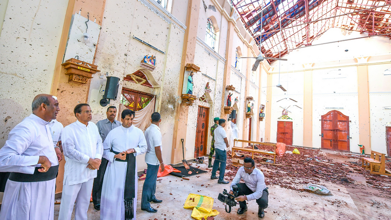 Sri Lanka Social Media Shutdown Raises Fears on Free Expression