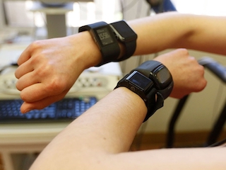 Fitness Trackers May Misguide You About Calories Burnt: Study
