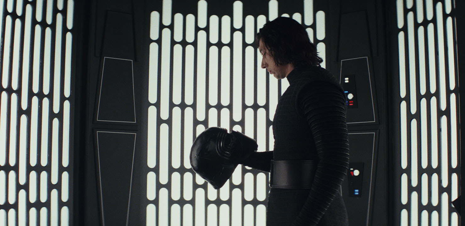 Star Wars: The Last Jedi Hits $1 Billion in Box Office Collections Worldwide